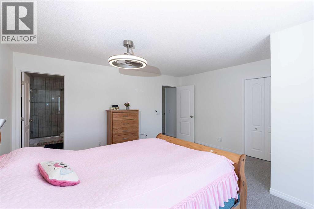 270 Somerside Park SW, Calgary, Alberta  T2Y 3G5 - Photo 34 - A2345784