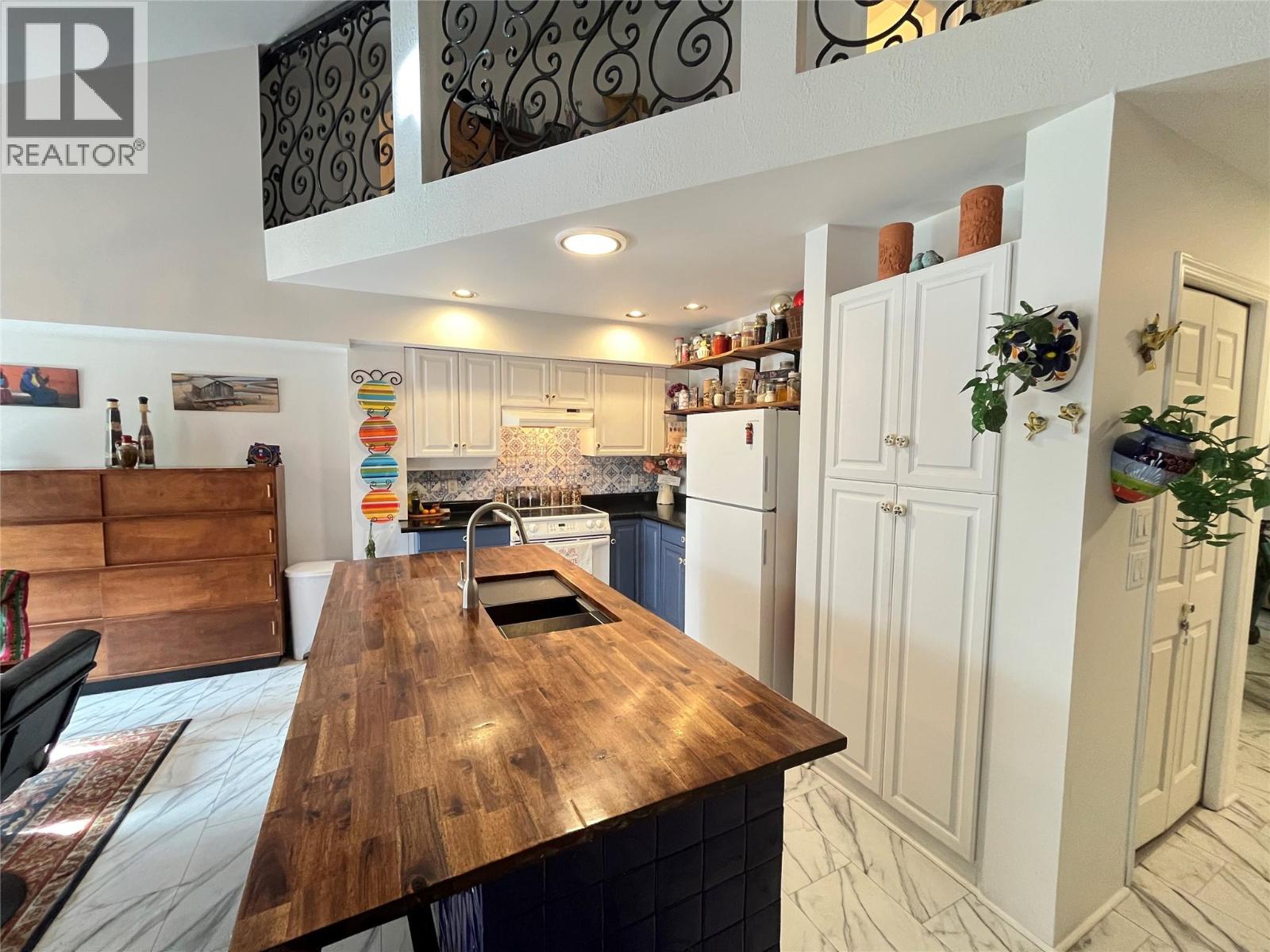 3179 Via Centrale Road Unit# 203, Kelowna, British Columbia  V1V 2J5 - Photo 8 - 10382739