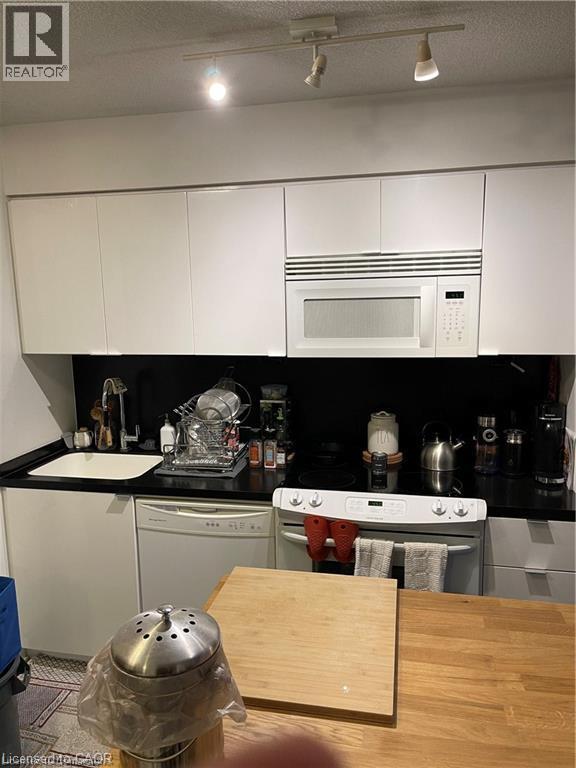15 Iceboat Terrace Unit# 2203, Toronto, Ontario  M5V 4A5 - Photo 9 - 40852140