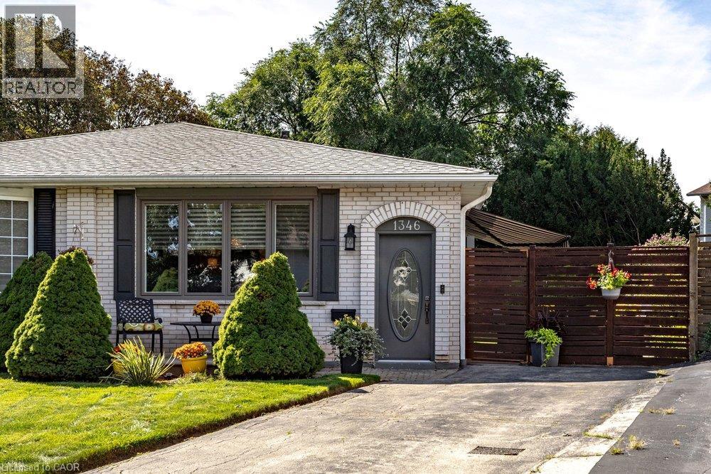 1346 ROYLEN Road, Oakville, Ontario