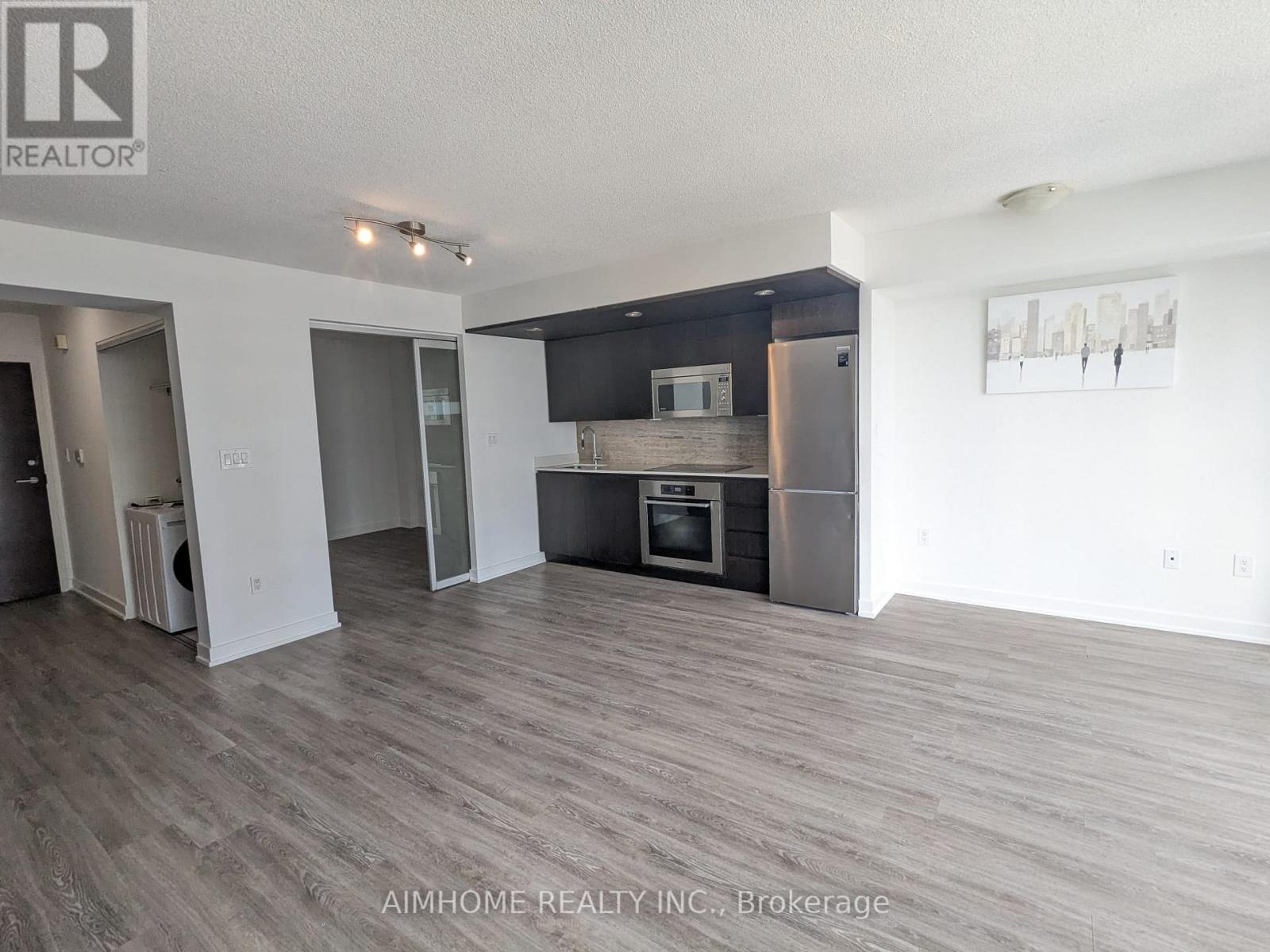 1806 - 10 Capreol Court, Toronto, Ontario  M5V 4B3 - Photo 13 - C13812250