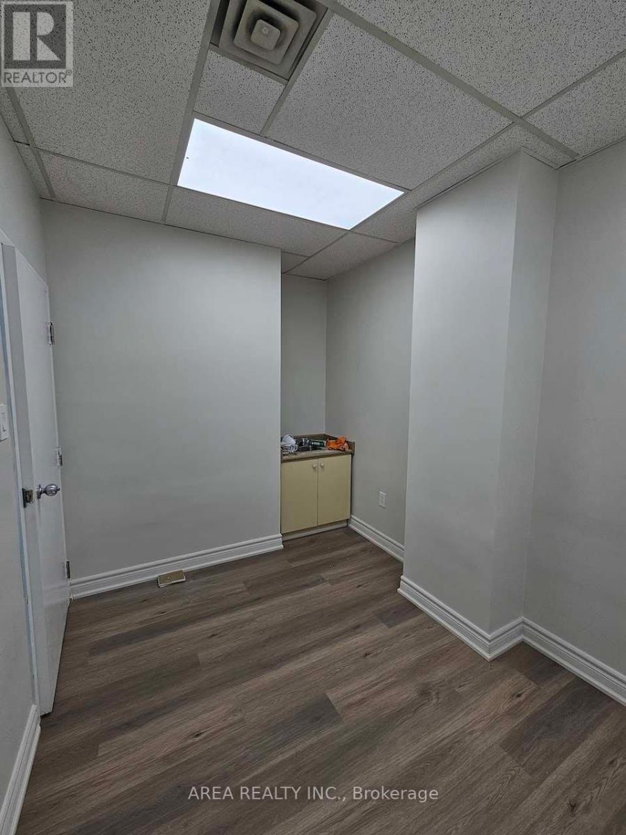203 - 3850 Finch Avenue E, Toronto, Ontario  M1T 3T6 - Photo 5 - E13812264