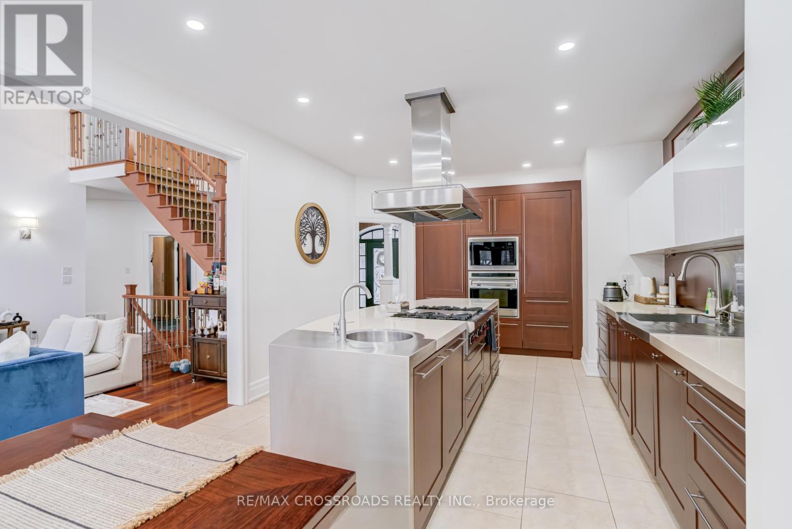 1653 Goldenridge Road, Pickering, Ontario  L1V 7J5 - Photo 8 - E13812270