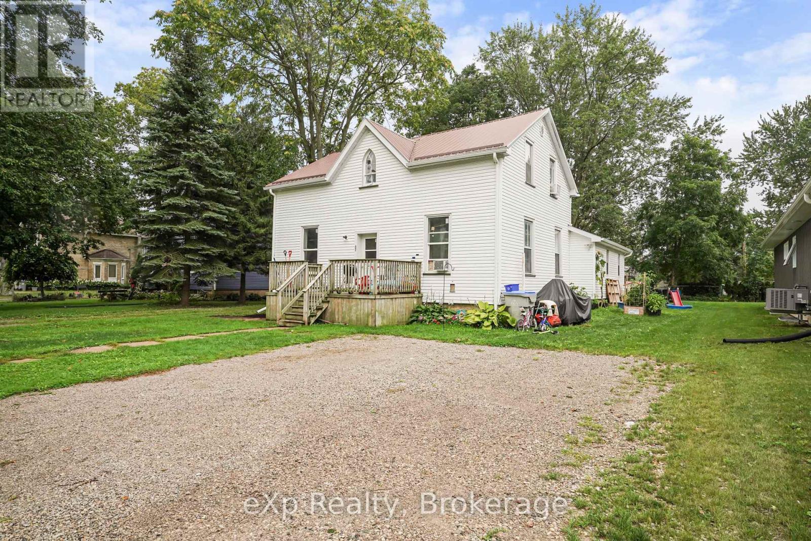 67 Railway Street, Huron East, Ontario  N0K 1W0 - Photo 2 - X13812256