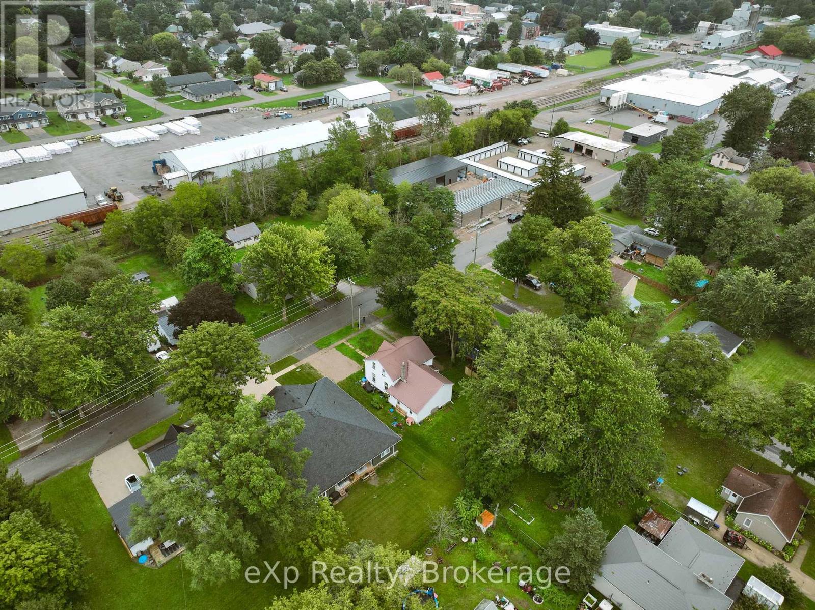 67 Railway Street, Huron East, Ontario  N0K 1W0 - Photo 32 - X13812256