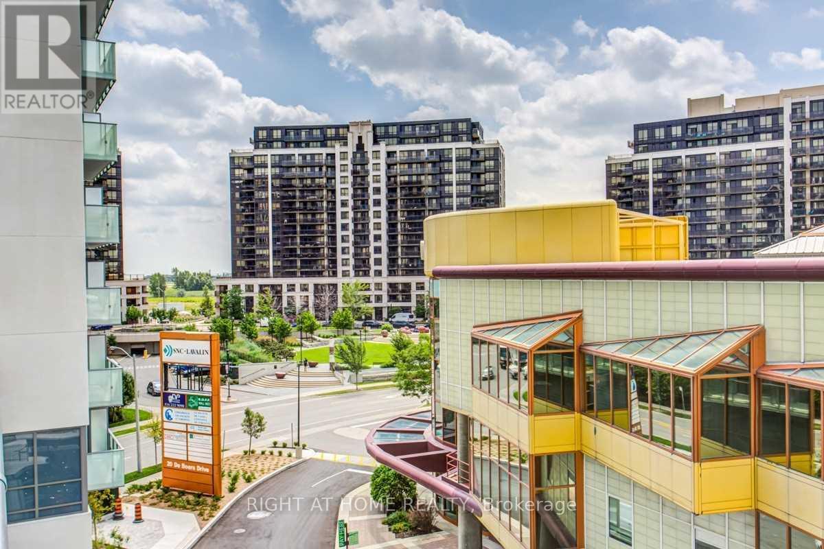 403 - 10 De Boers Drive, Toronto, Ontario  M3J 0L6 - Photo 15 - W13812252