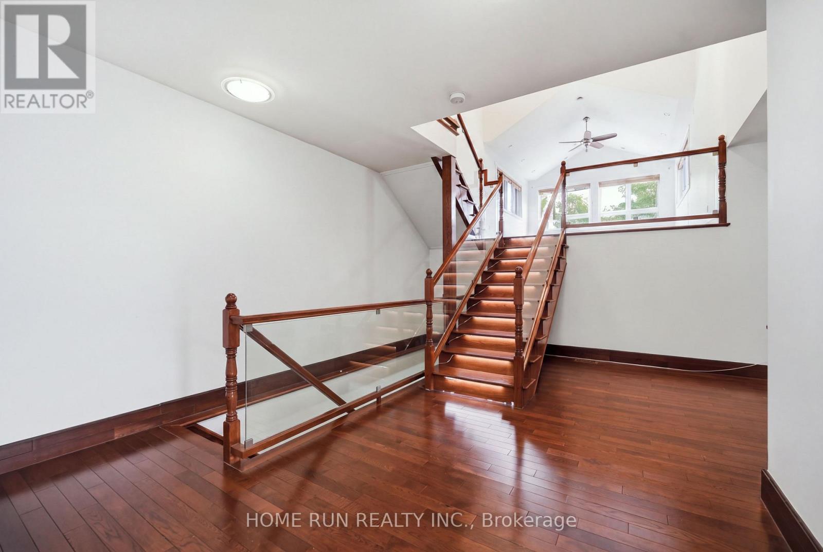 57 Willow Street, Ottawa, Ontario  K1R 6V7 - Photo 6 - X13812306