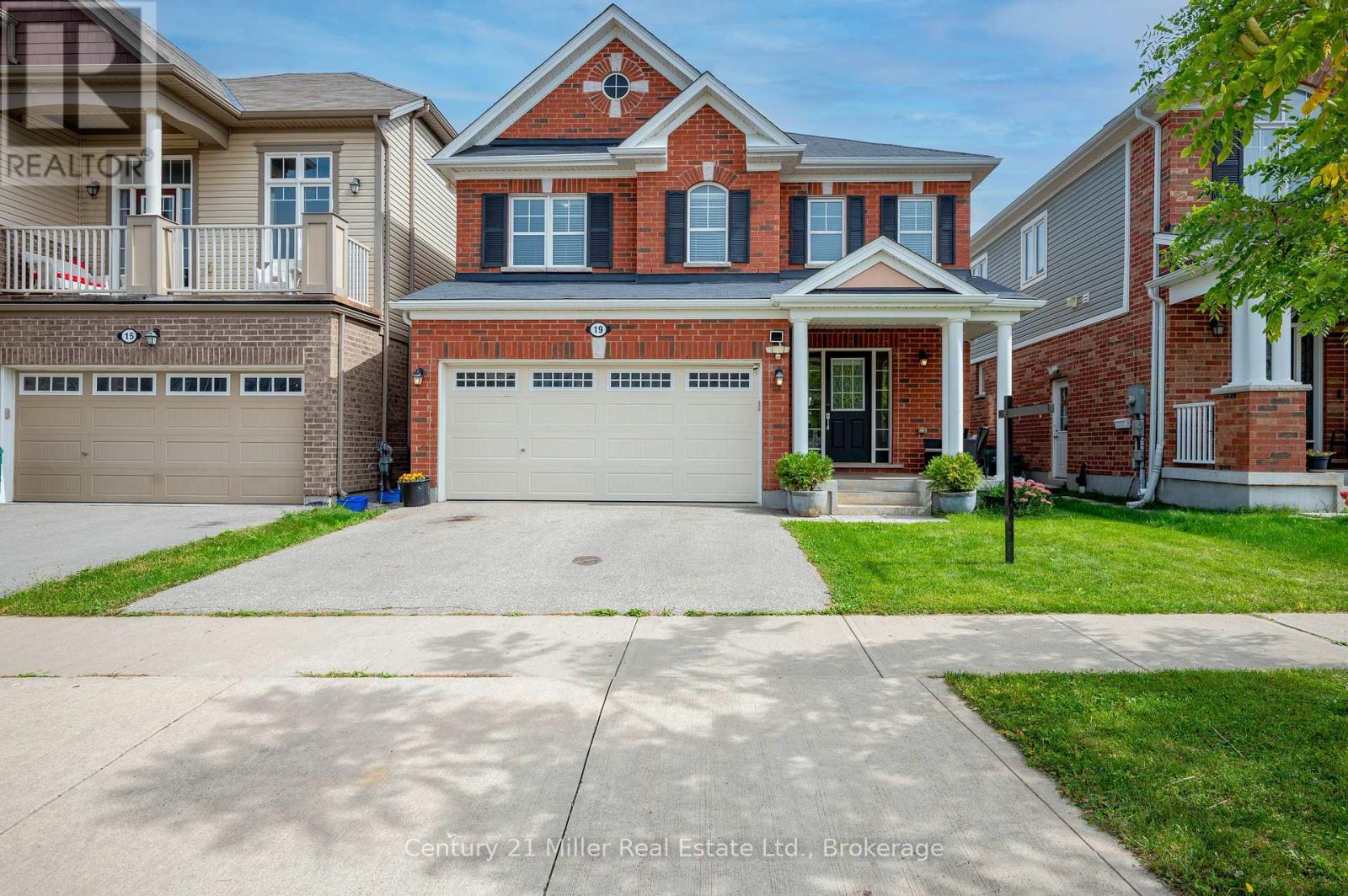 19 GLENVISTA DRIVE, Kitchener, Ontario