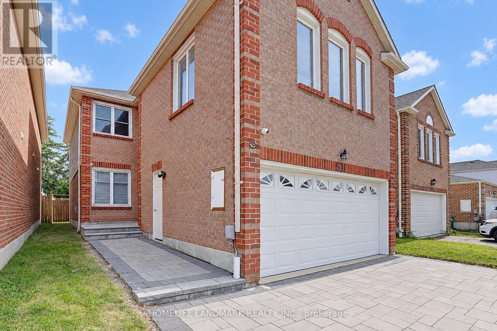 51 NEW FOREST SQUARE, Toronto, Ontario