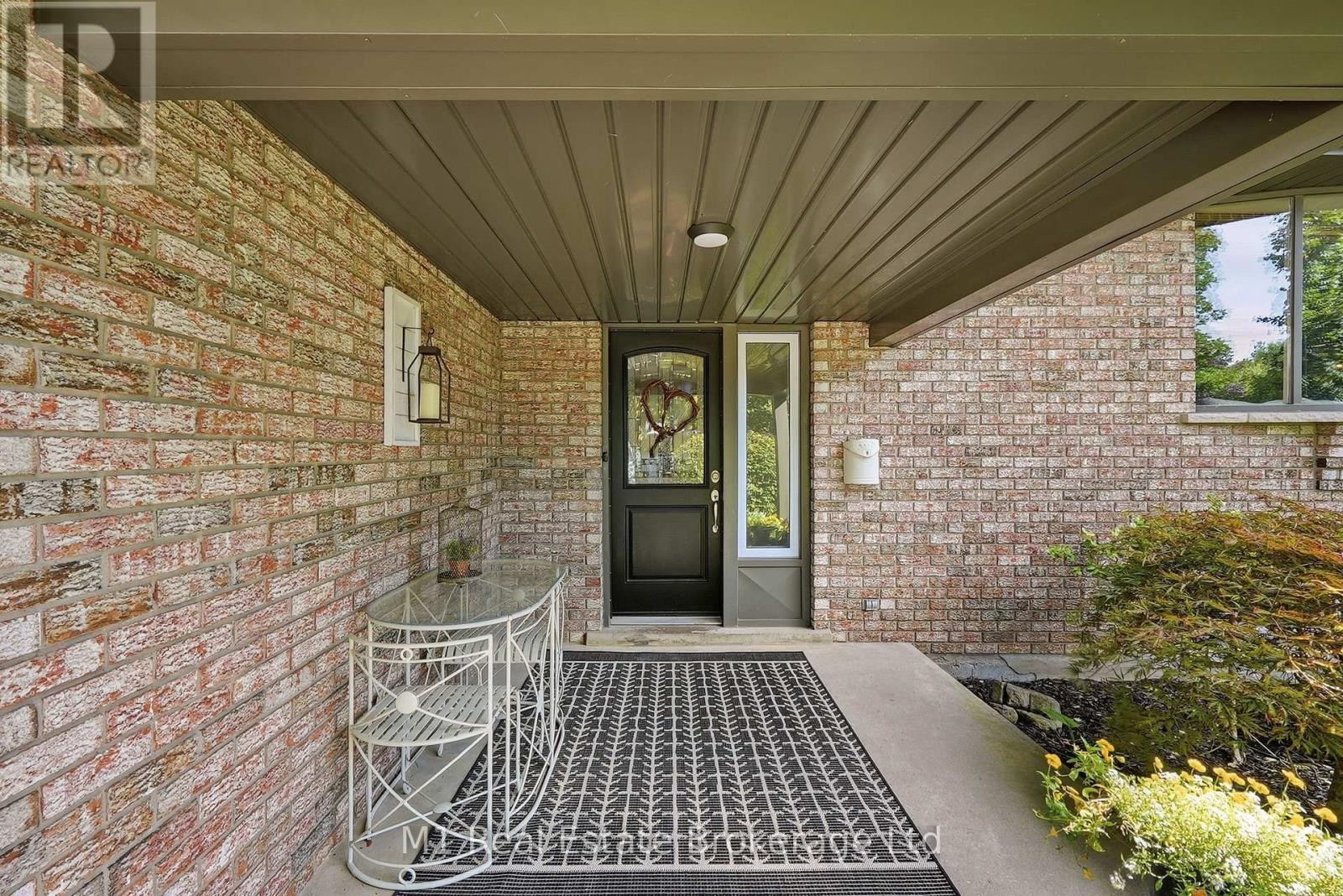 565 Elgin Street, Centre Wellington, Ontario  N1M 2C1 - Photo 23 - X13812342