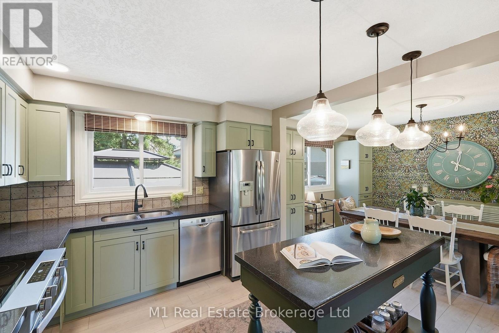 565 Elgin Street, Centre Wellington, Ontario  N1M 2C1 - Photo 3 - X13812342