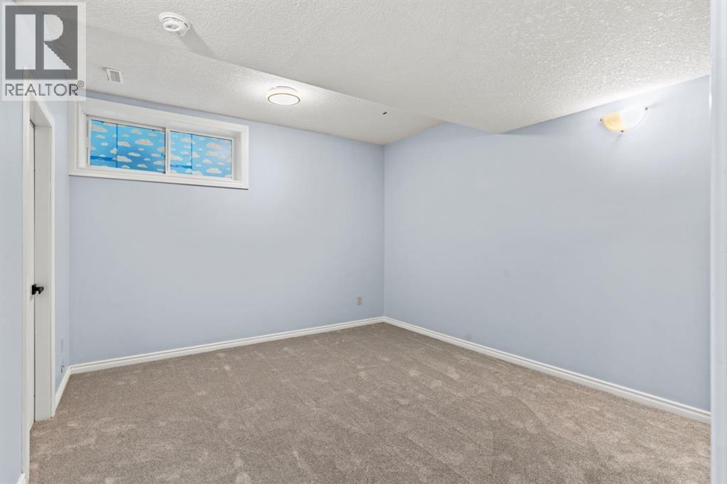 224 Panamount View NW, Calgary, Alberta  T3K 6H8 - Photo 47 - A2343656
