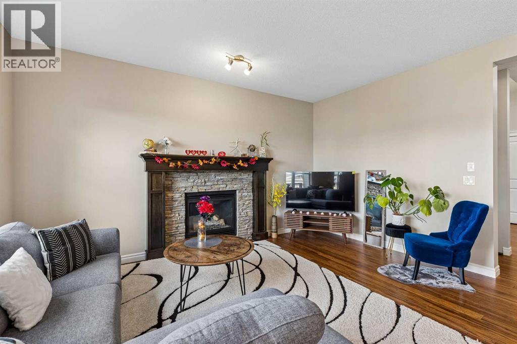 36 Sage Berry Link NW, Calgary, Alberta  T3R 0L1 - Photo 7 - A2346731