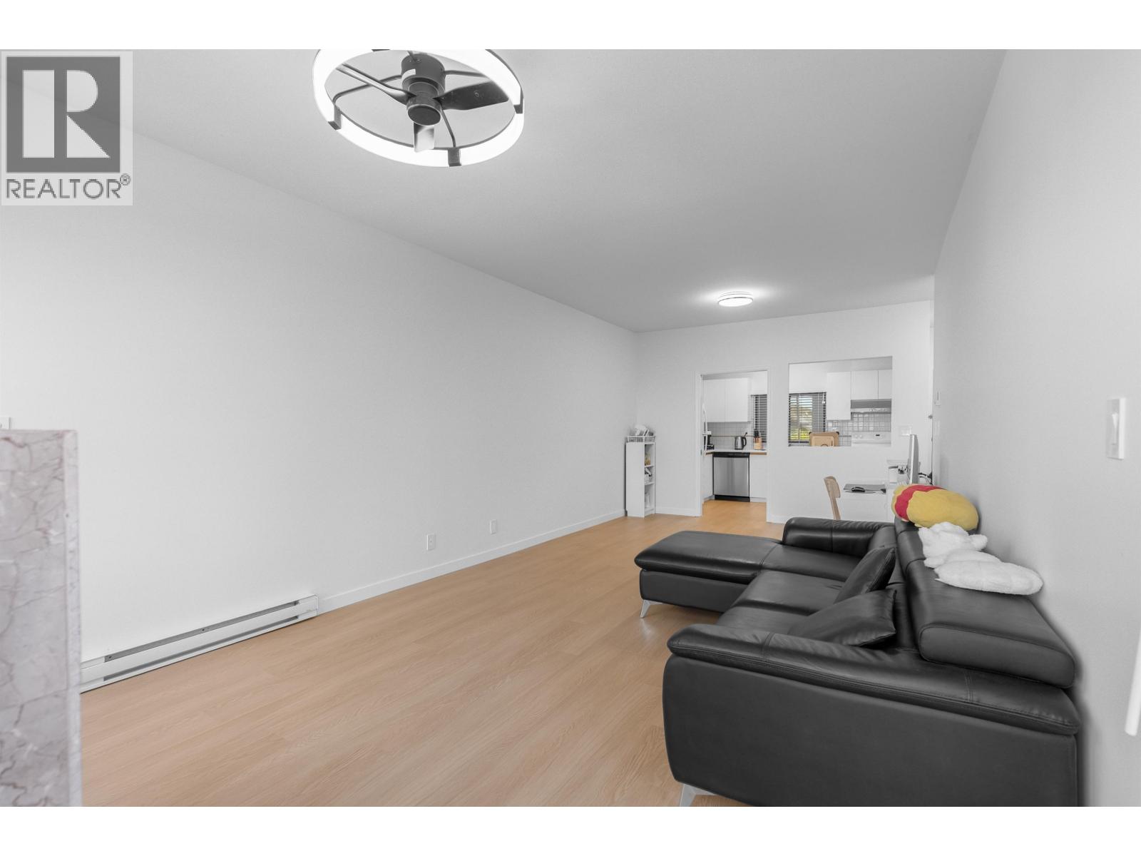 202 7300 Gilbert Road, Richmond, British Columbia  V7C 3W2 - Photo 7 - R3168085