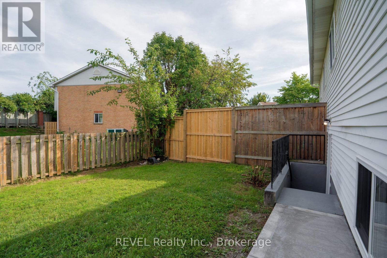 4966 Windgate Drive, Niagara Falls, Ontario  L2H 2Z7 - Photo 35 - X13812350