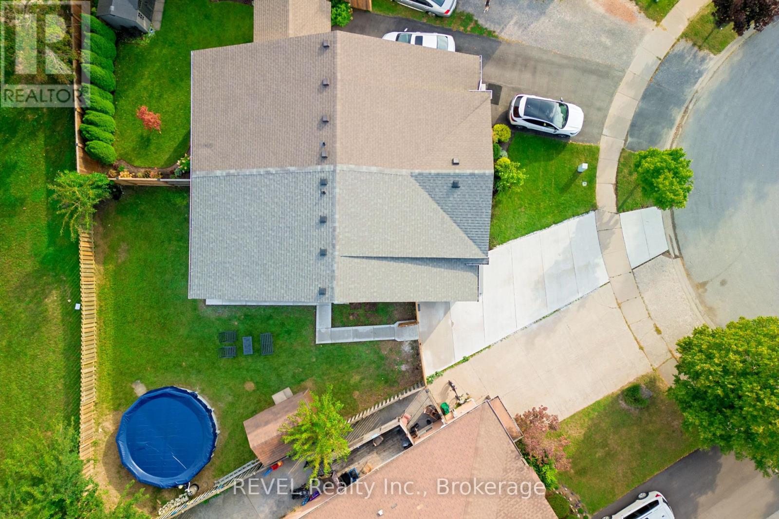 4966 Windgate Drive, Niagara Falls, Ontario  L2H 2Z7 - Photo 4 - X13812350