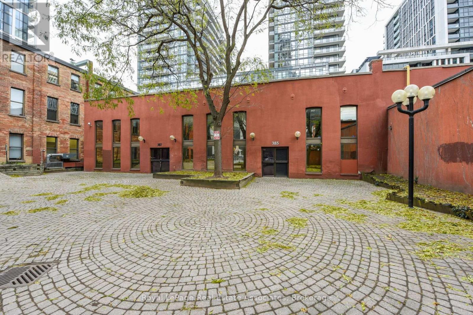 E - 381 Richmond Street E, Toronto, Ontario  M5A 1P6 - Photo 2 - C13812356