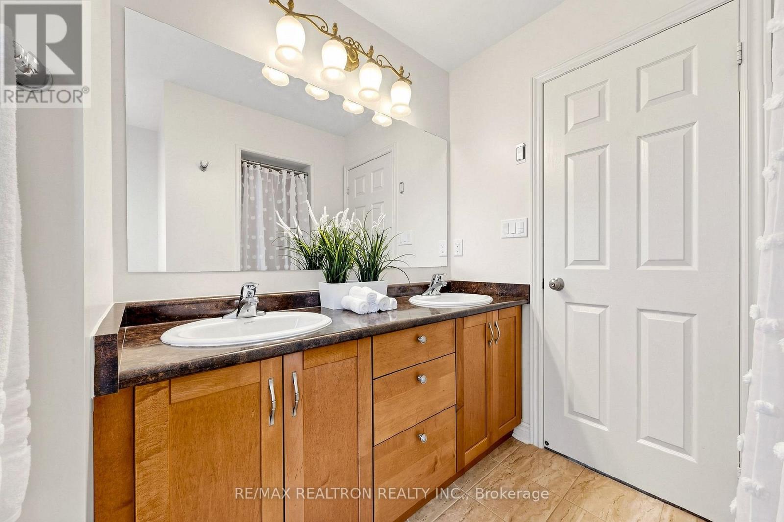 165 Sharpe Crescent, New Tecumseth, Ontario  L0G 1W0 - Photo 22 - N13812362