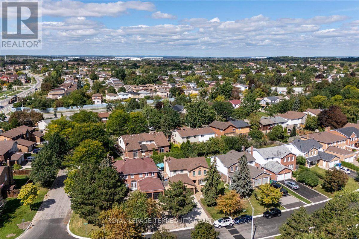 118 Leander Street, Brampton, Ontario  L6S 3N8 - Photo 39 - W13812374