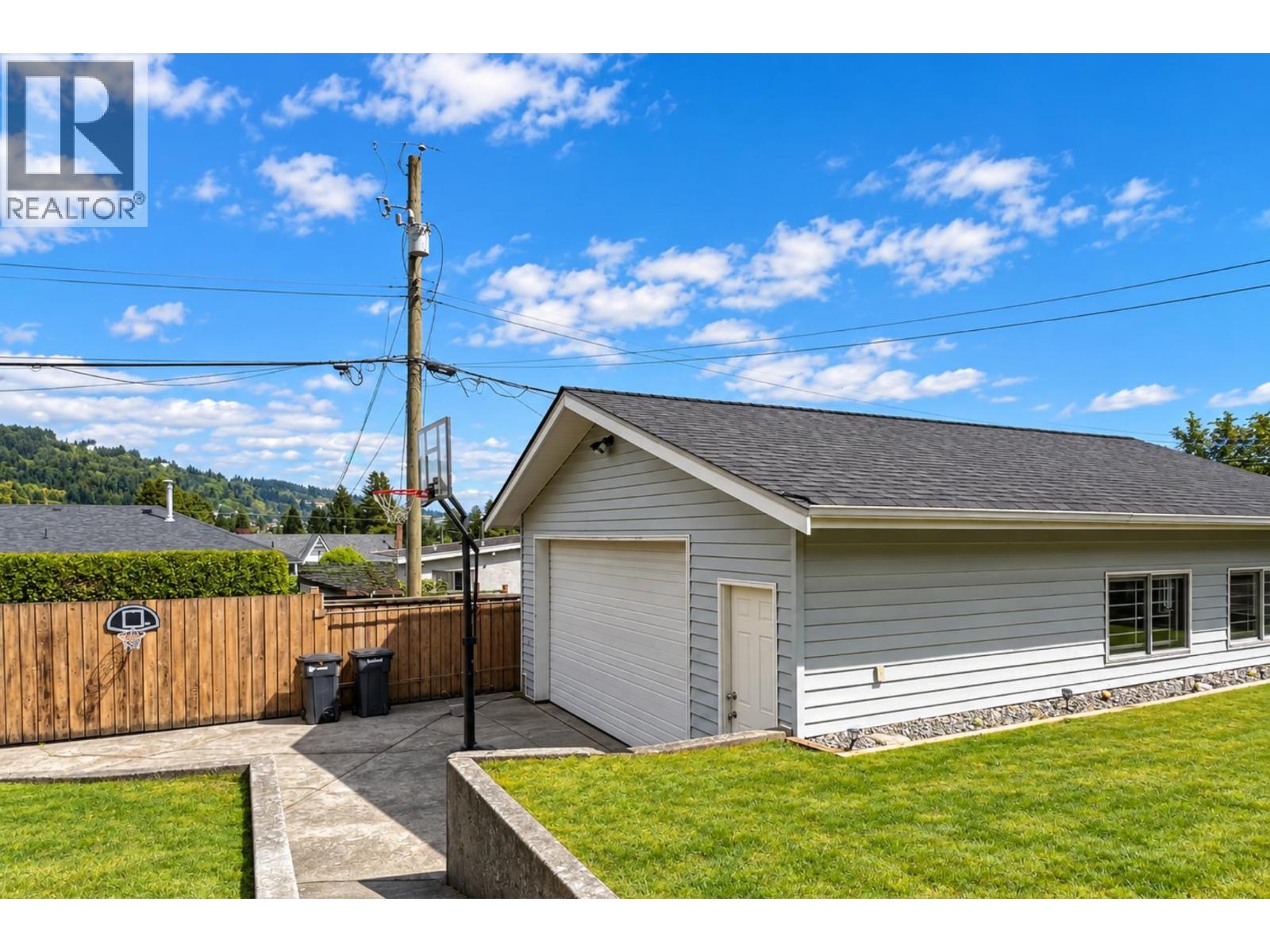 1070 Stratford Avenue, Burnaby, British Columbia  V5B 3X8 - Photo 20 - R3167542