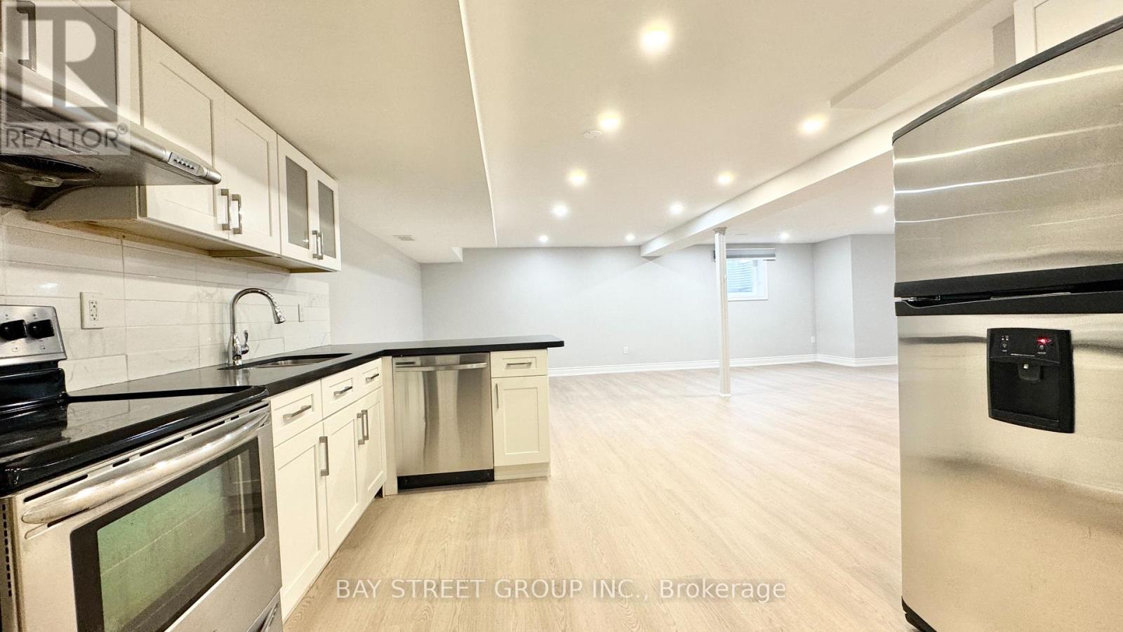 8223 Marcon Street, Niagara Falls, Ontario  L2H 3A9 - Photo 36 - X13812370