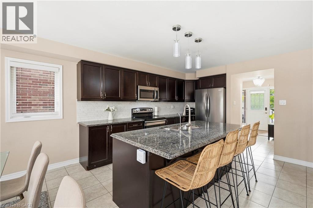 19 Glenvista Drive, Kitchener, Ontario  N2R 1P6 - Photo 6 - 40864890