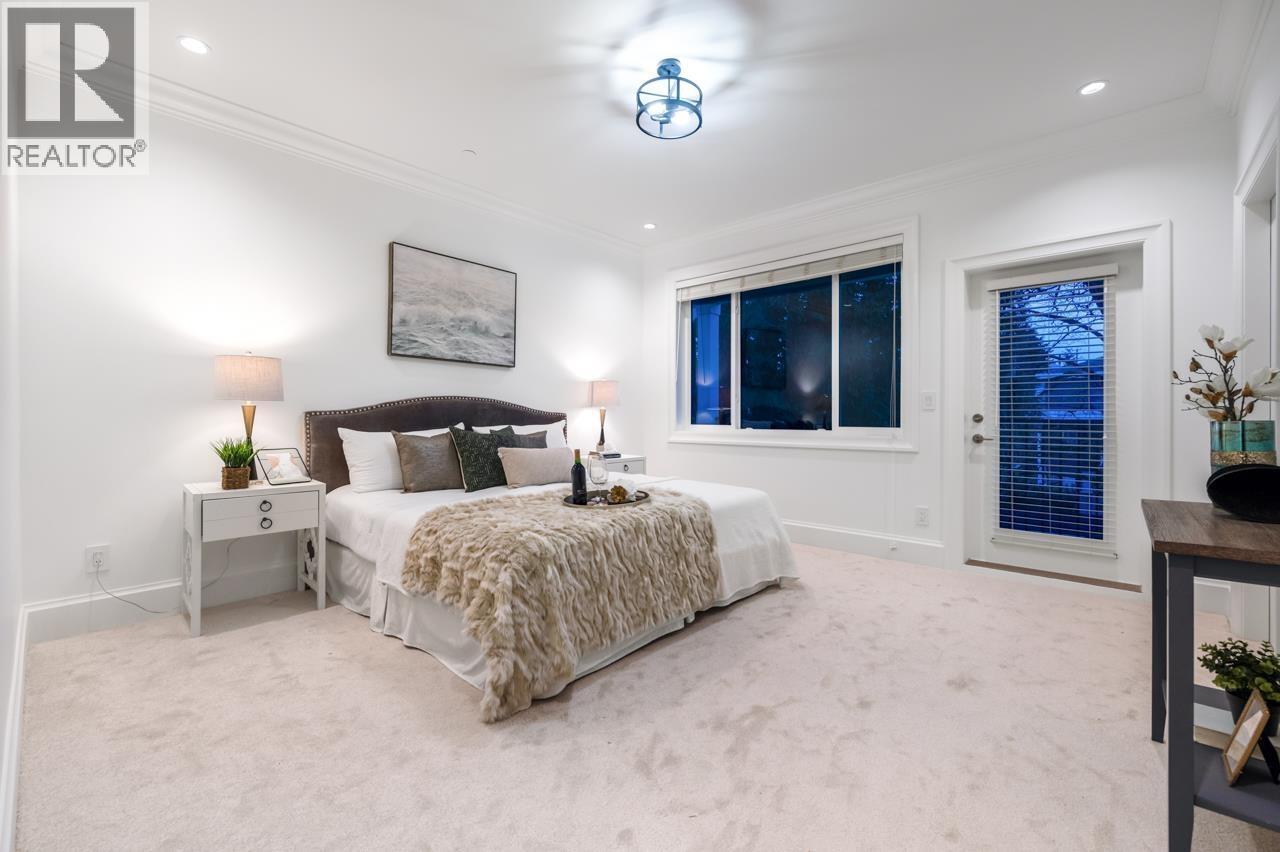 5584 Rupert Street, Vancouver, British Columbia  V5R 2K5 - Photo 4 - R3167947