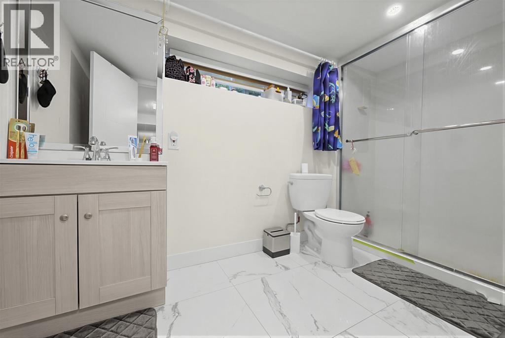 4936 Barker Crescent, Burnaby, British Columbia  V5G 3G5 - Photo 31 - R3167893