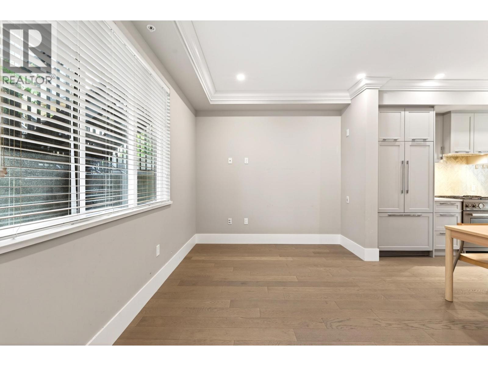 7523 Yukon Street, Vancouver, British Columbia  V5X 2Y4 - Photo 3 - R3167094