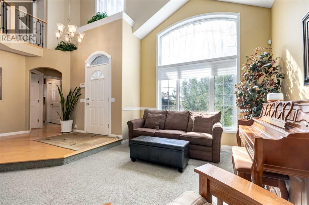 442 Sienna Heights Hill SW, Calgary, Alberta  T3H 3T3 - Photo 6 - A2343599
