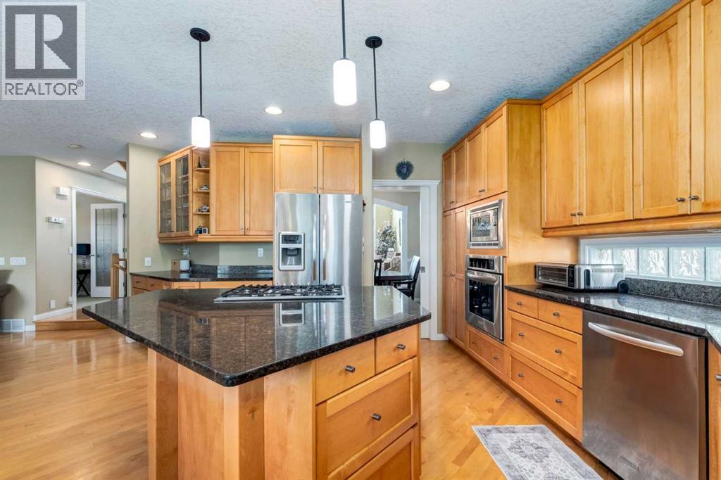 442 Sienna Heights Hill SW, Calgary, Alberta  T3H 3T3 - Photo 9 - A2343599