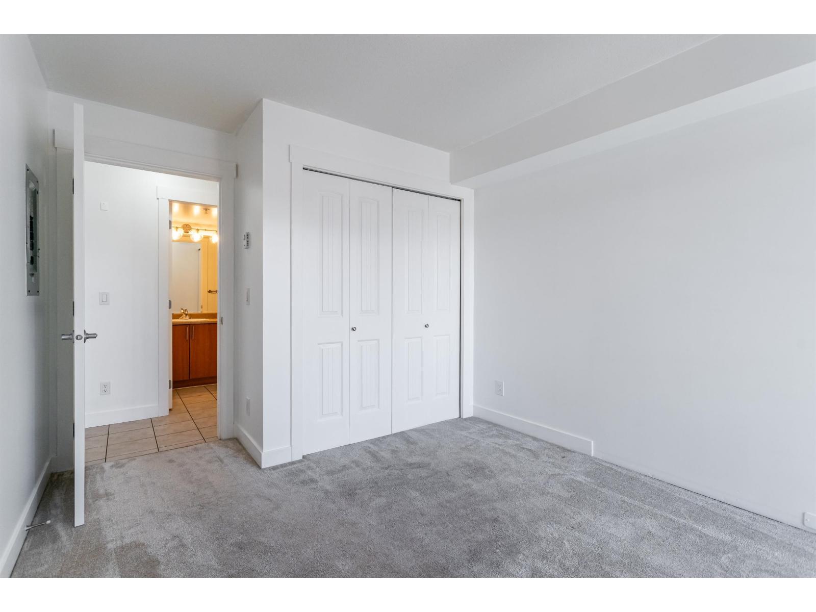 222 17769 57 AVENUE photo 20