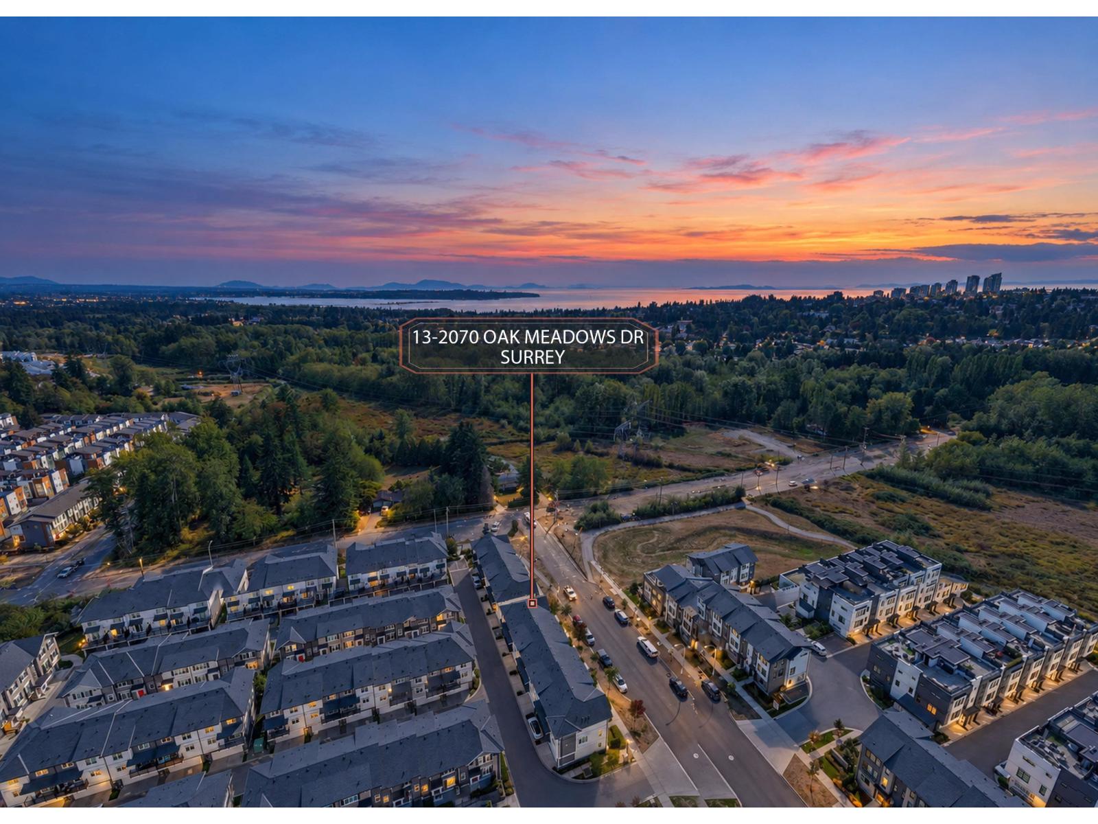13 2070 OAK MEADOWS DRIVE, Surrey, British Columbia