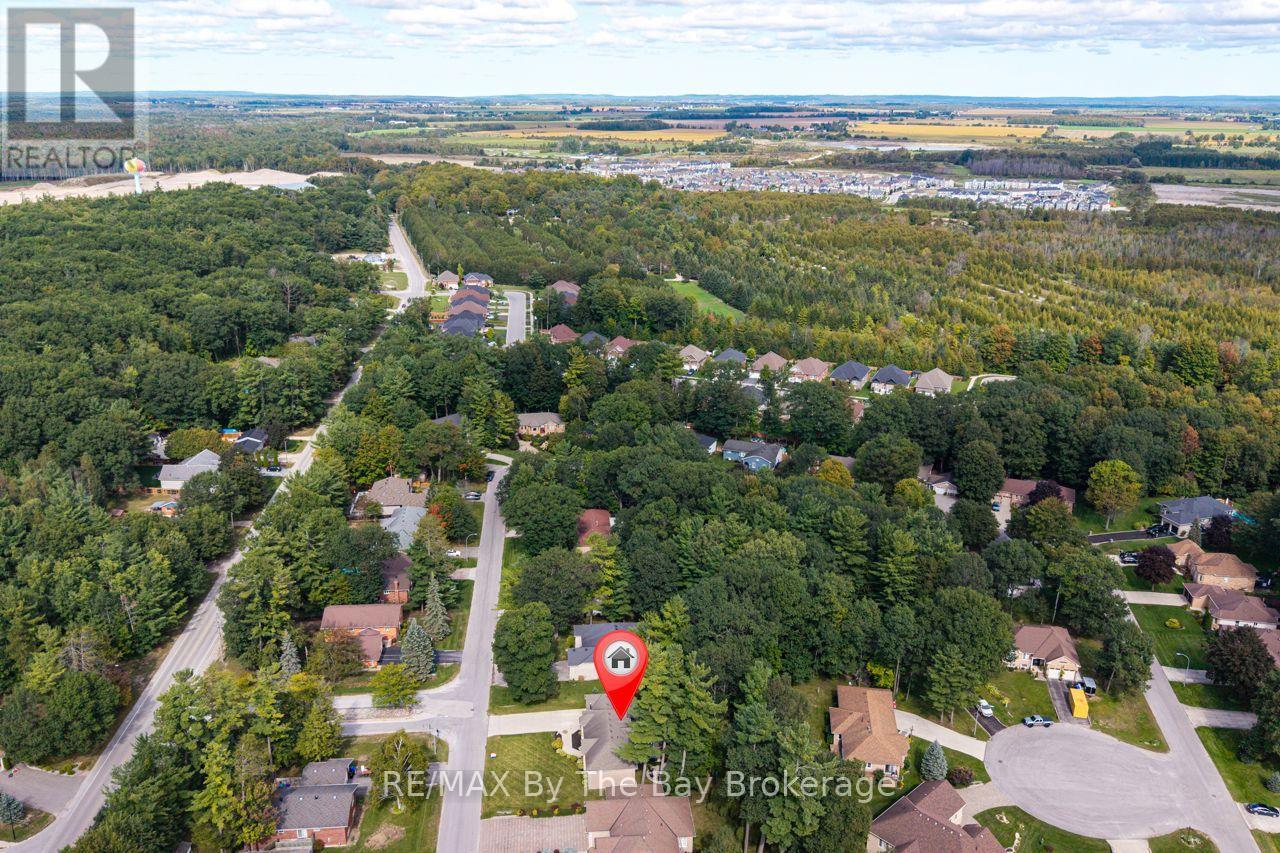 29 Downer Crescent, Wasaga Beach, Ontario  L9Z 1C3 - Photo 44 - S13812478