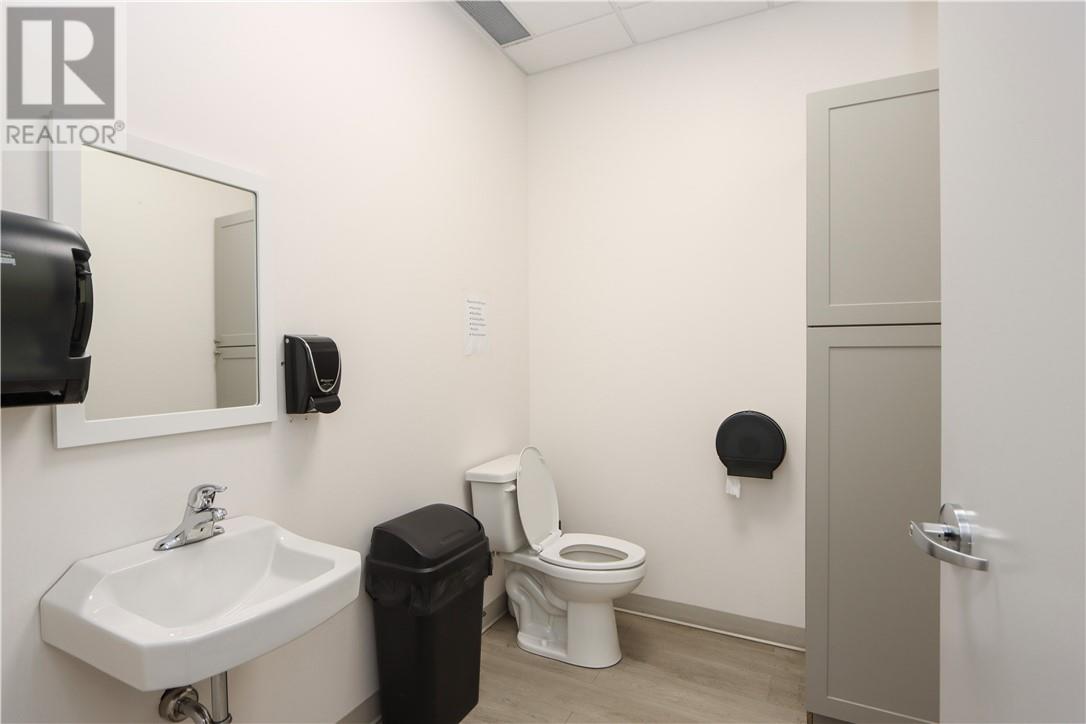 210 Falconbridge Road, Sudbury, Ontario  P3A 5K3 - Photo 46 - 2130502