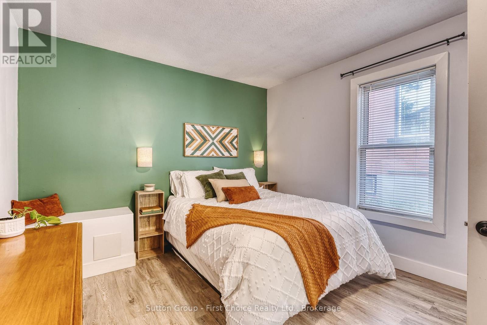 157 Front Street S, Stratford, Ontario  N5A 4H5 - Photo 14 - X13812486