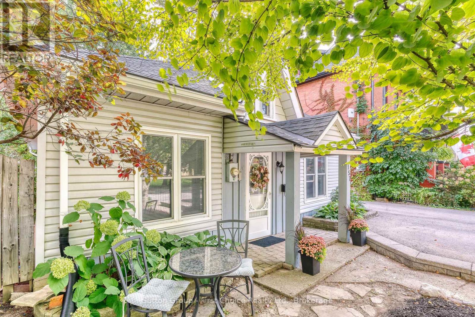 157 Front Street S, Stratford, Ontario  N5A 4H5 - Photo 6 - X13812486