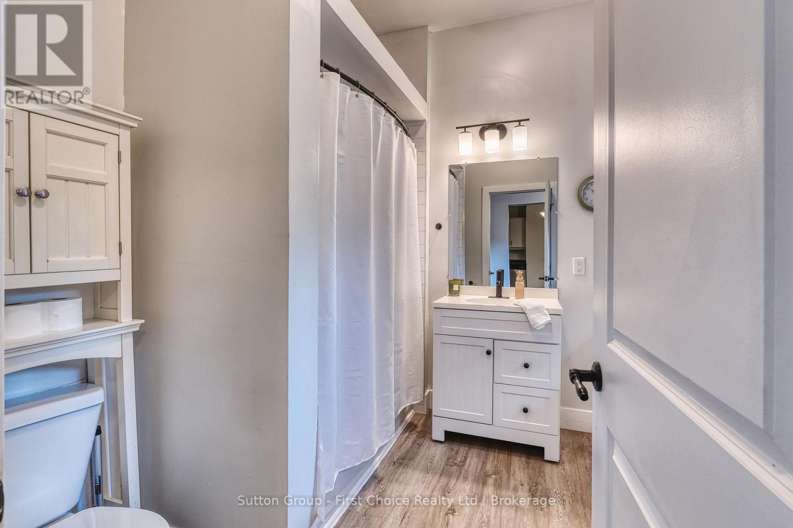 157 Front Street S, Stratford, Ontario  N5A 4H5 - Photo 9 - X13812486