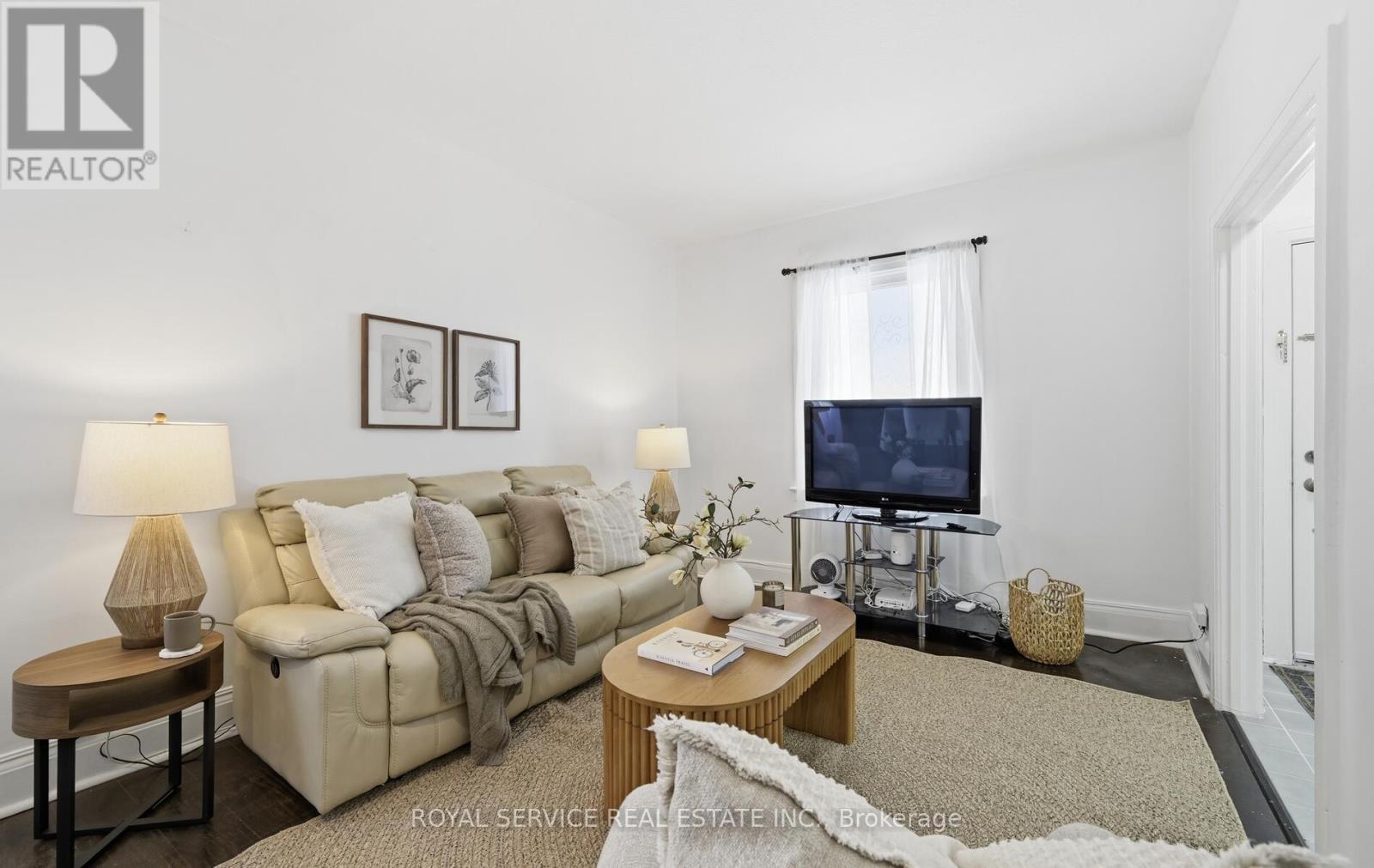 14 Liberty Place, Clarington, Ontario  L1C 1W6 - Photo 6 - E13812458