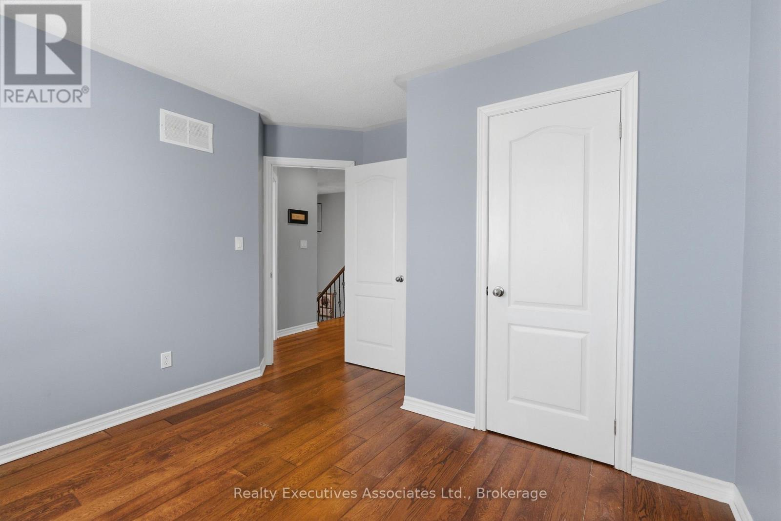 71 Truax Street, Kawartha Lakes, Ontario  K9V 0E3 - Photo 31 - X13812460