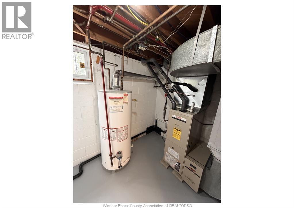 4245 Wyandotte Street East, Windsor, Ontario  N8Y 1G8 - Photo 18 - 26023134