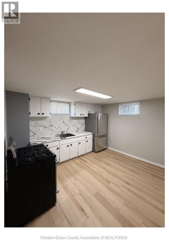 4245 Wyandotte Street East, Windsor, Ontario  N8Y 1G8 - Photo 16 - 26023134