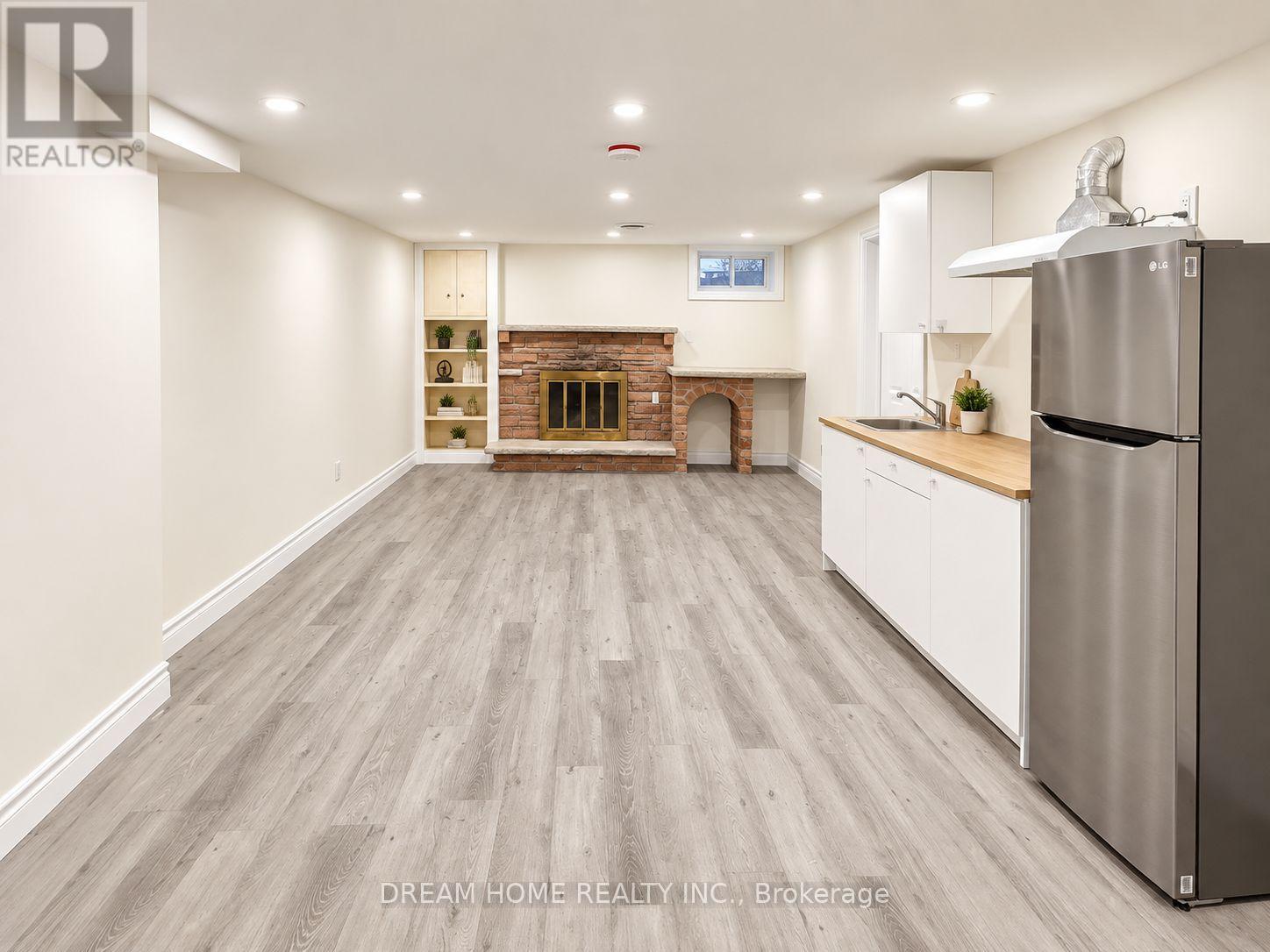 70 Rainier Square, Toronto, Ontario  M1T 2Z9 - Photo 3 - E13775812