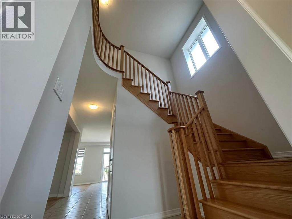 61 ANDERSON Road Unit# Upper