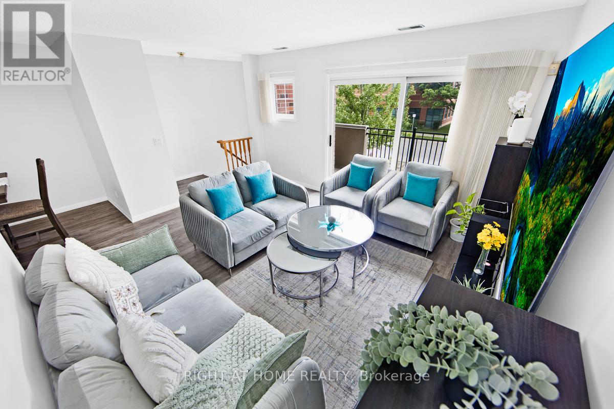 702 - 1400 The Esplanade N, Pickering, Ontario  L1V 6V2 - Photo 2 - E13410748