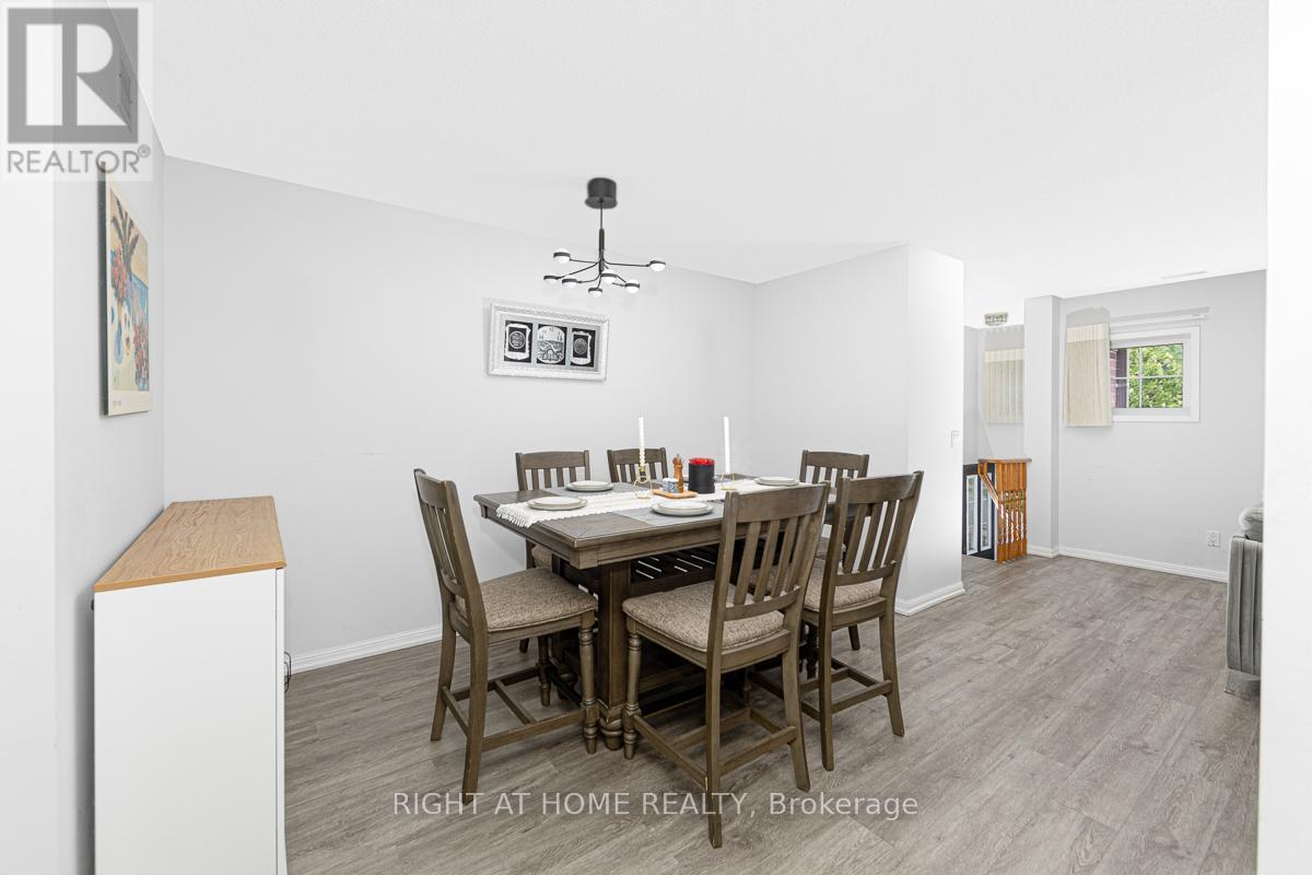 702 - 1400 The Esplanade N, Pickering, Ontario  L1V 6V2 - Photo 7 - E13410748