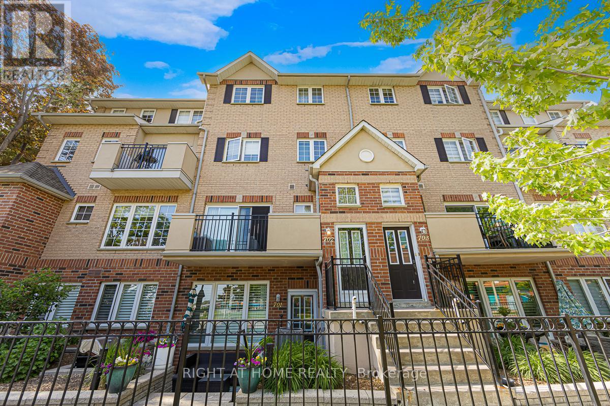 702 - 1400 THE ESPLANADE N, Pickering, Ontario