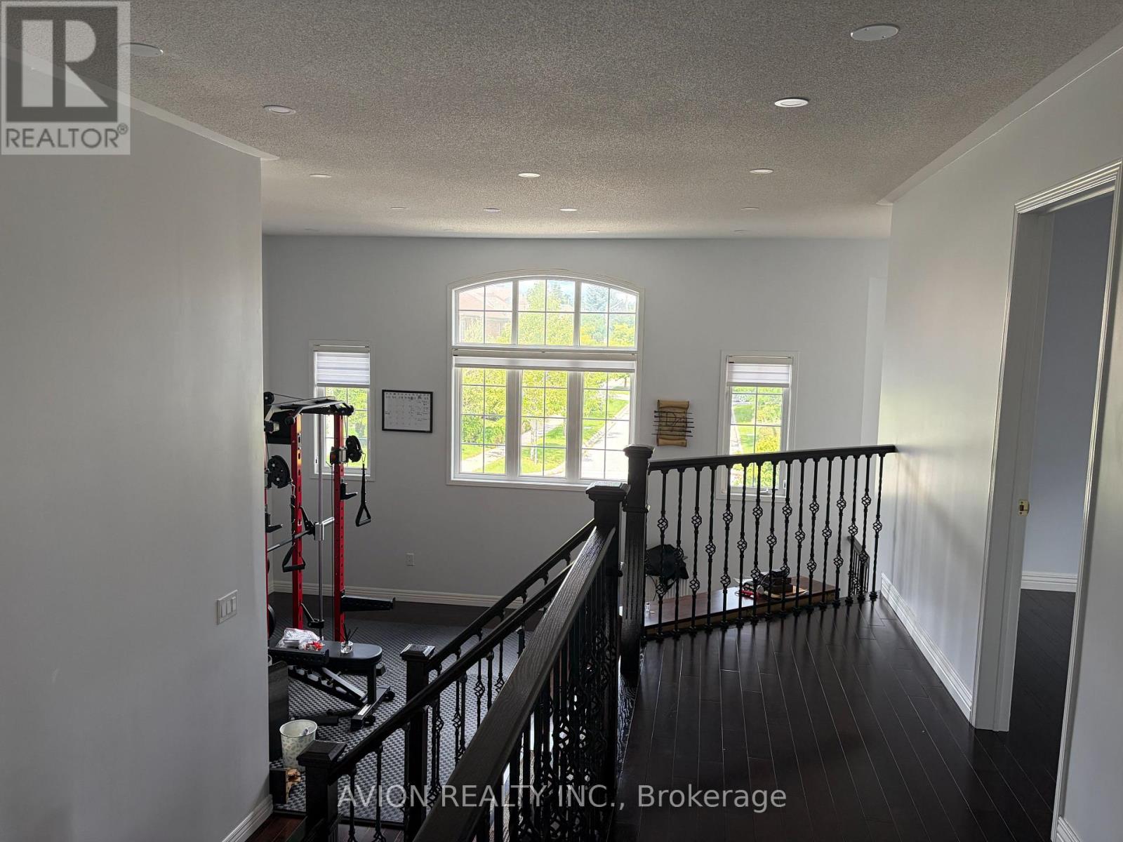 Main/upper - 29 Falling River Drive, Richmond Hill, Ontario  L4S 2R1 - Photo 18 - N13750886