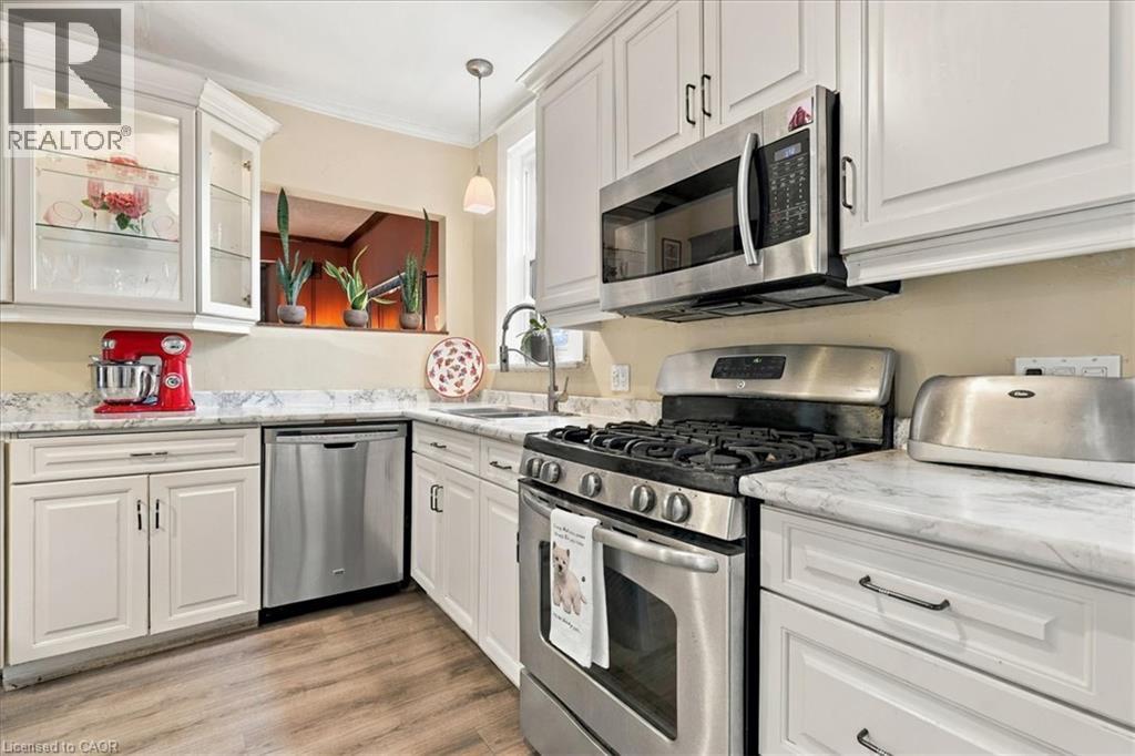 147 Park Street, Waterloo, Ontario  N2L 1Y5 - Photo 17 - 40862858
