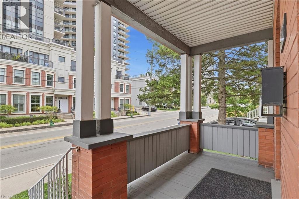 147 Park Street, Waterloo, Ontario  N2L 1Y5 - Photo 8 - 40862858